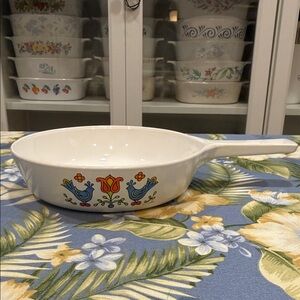 Corningware Friendship Skillet P-83-B